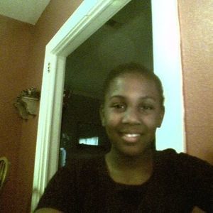 Meet your Posher, Shahera